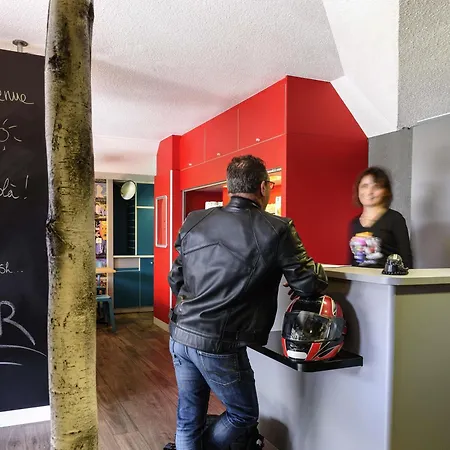 Hotelf1 Marne La Vallee 2* Collégien