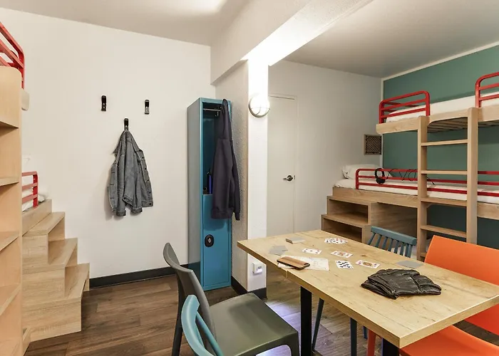 Hotell Hotelf1 Marne La Vallee